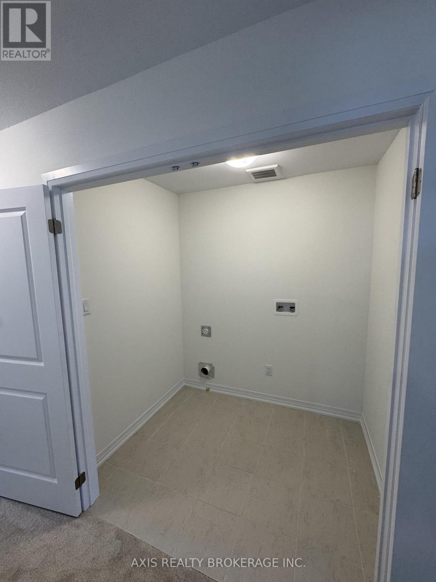 19 Cresthaven Heights, Thorold, Ontario  L2V 0N9 - Photo 7 - X12534990