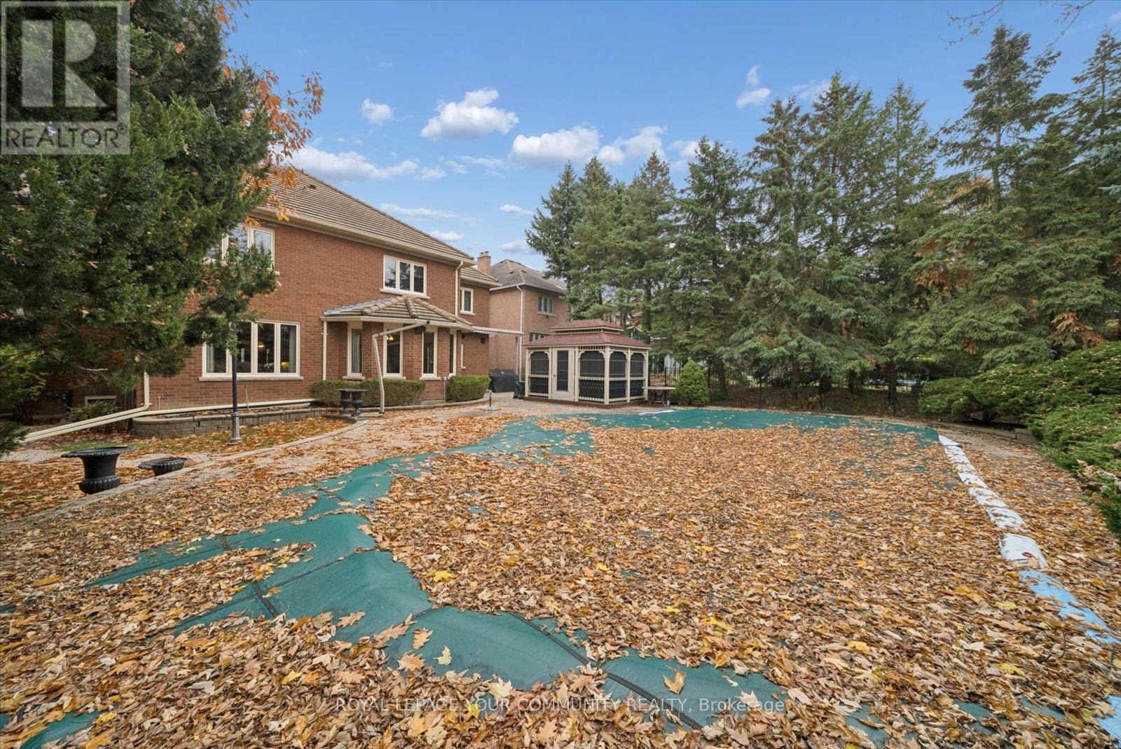 8 Old Park Lane, Richmond Hill, Ontario  L4B 2L8 - Photo 40 - N12552150