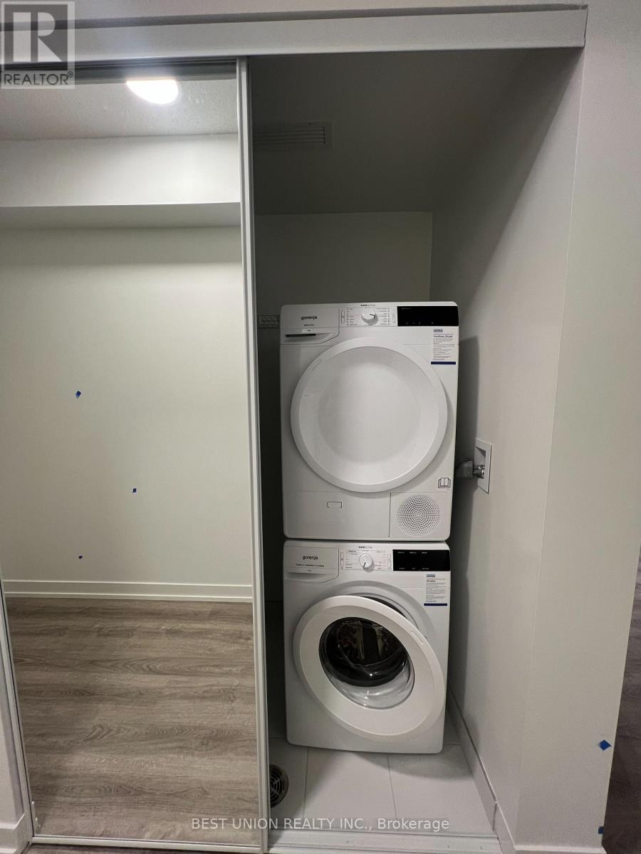 2715 - 195 Commerce Street, Vaughan, Ontario  L4K 0P9 - Photo 11 - N12552176