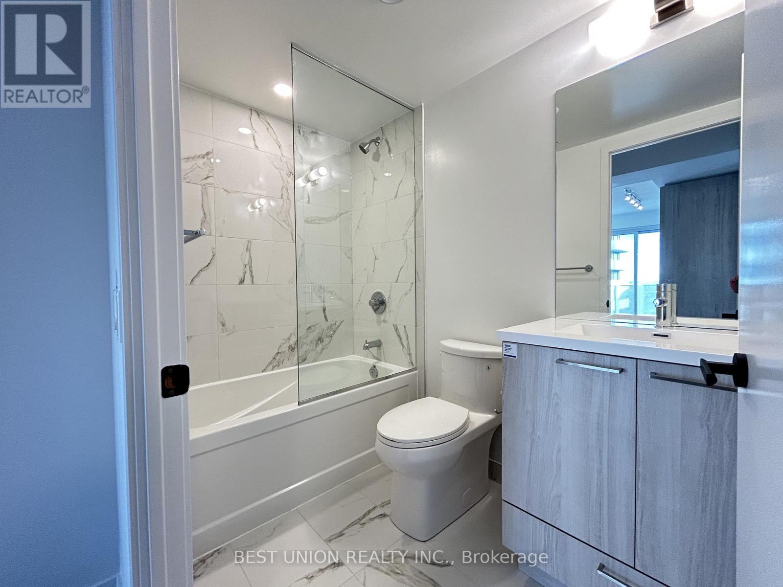 2715 - 195 Commerce Street, Vaughan, Ontario  L4K 0P9 - Photo 8 - N12552176