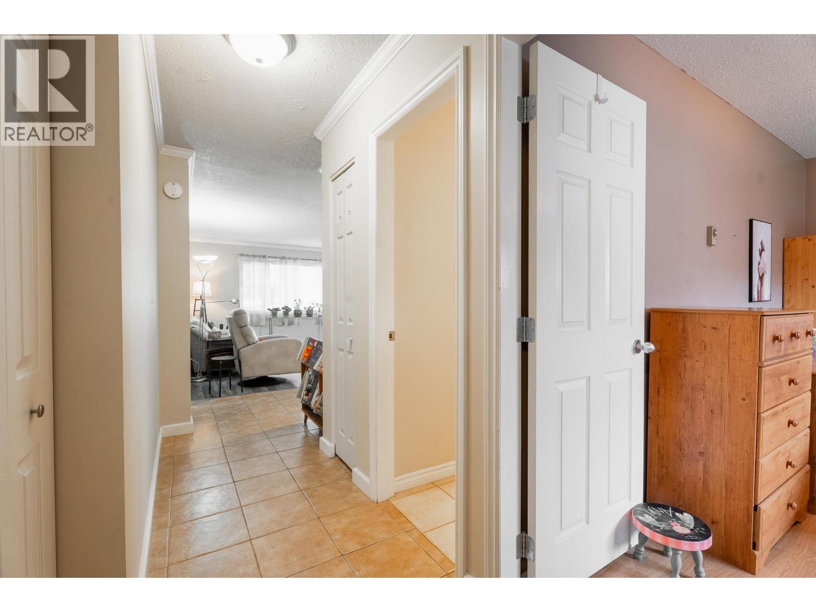 4915 Cammaray Drive, Kamloops, British Columbia  V2H 1L8 - Photo 24 - 10369444