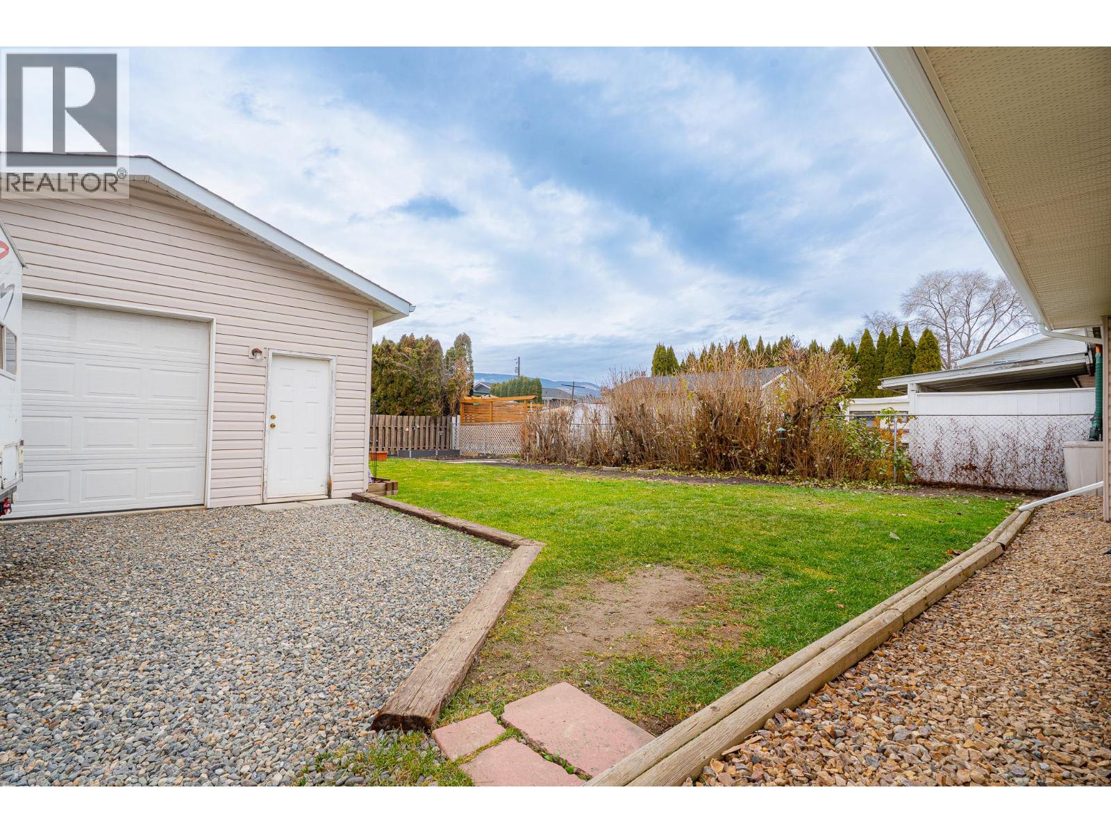4915 Cammaray Drive, Kamloops, British Columbia  V2H 1L8 - Photo 35 - 10369444