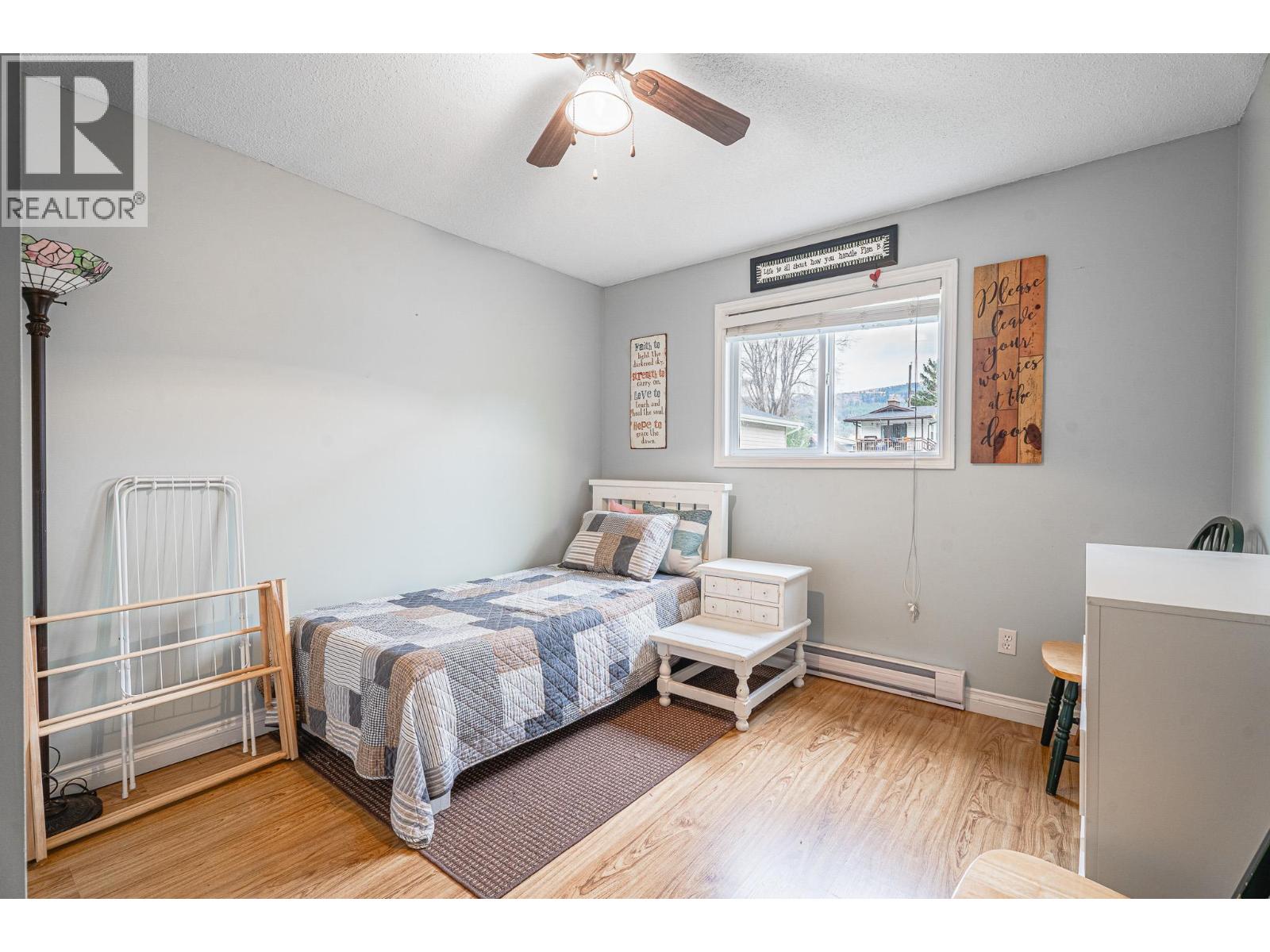 4915 Cammaray Drive, Kamloops, British Columbia  V2H 1L8 - Photo 9 - 10369444