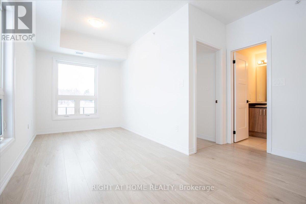 302 - 15 Kneeshaw Drive S, Barrie, Ontario  L9J 0X9 - Photo 17 - S12552128