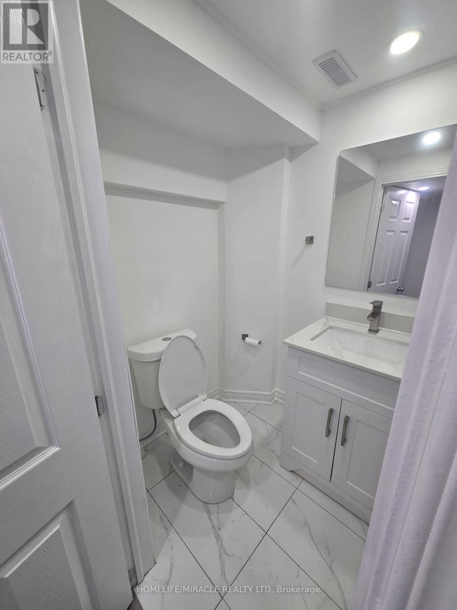 3 Sylvia Street, Barrie (Grove East), Ontario  L4M 5J3 - Photo 25 - S12552314