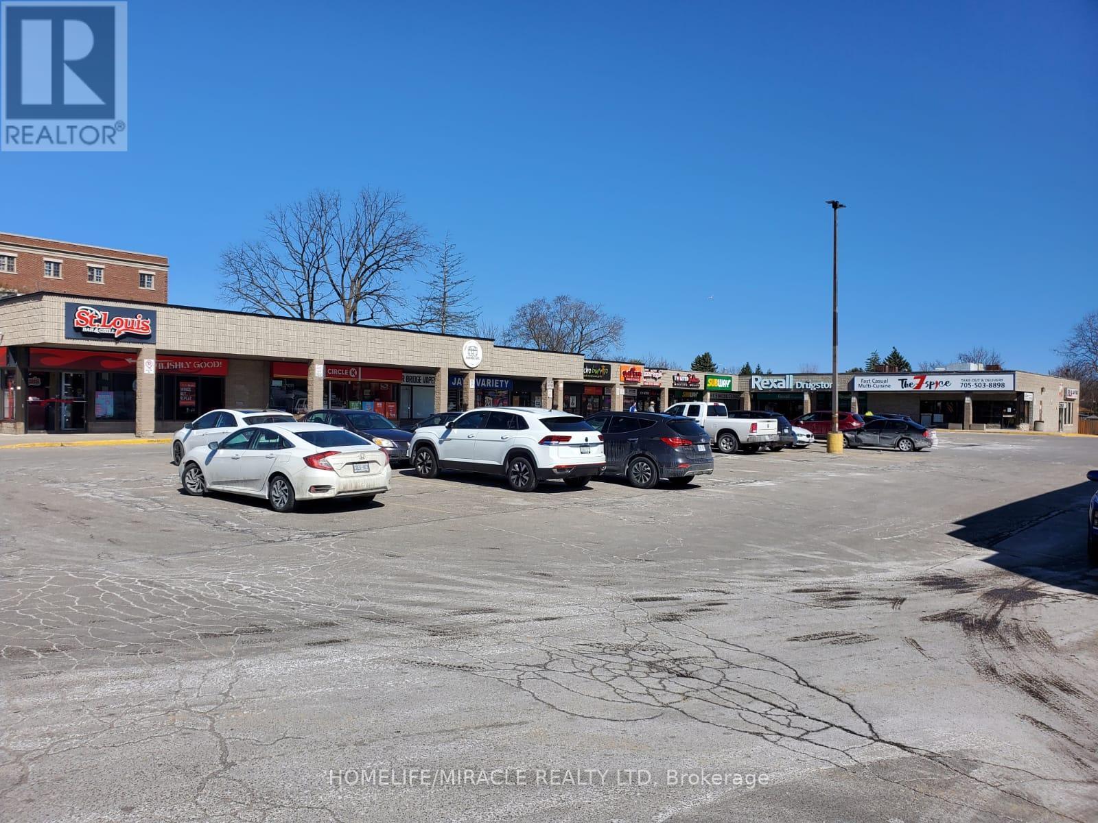 3 Sylvia Street, Barrie, Ontario L4M 5J3 - Photo 31 - S12552314