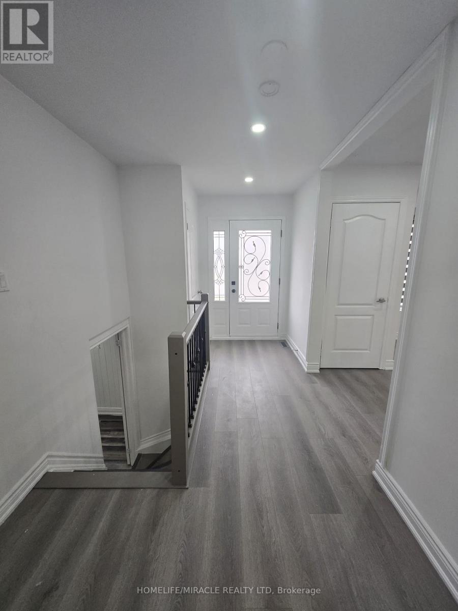 3 Sylvia Street, Barrie (Grove East), Ontario  L4M 5J3 - Photo 5 - S12552314