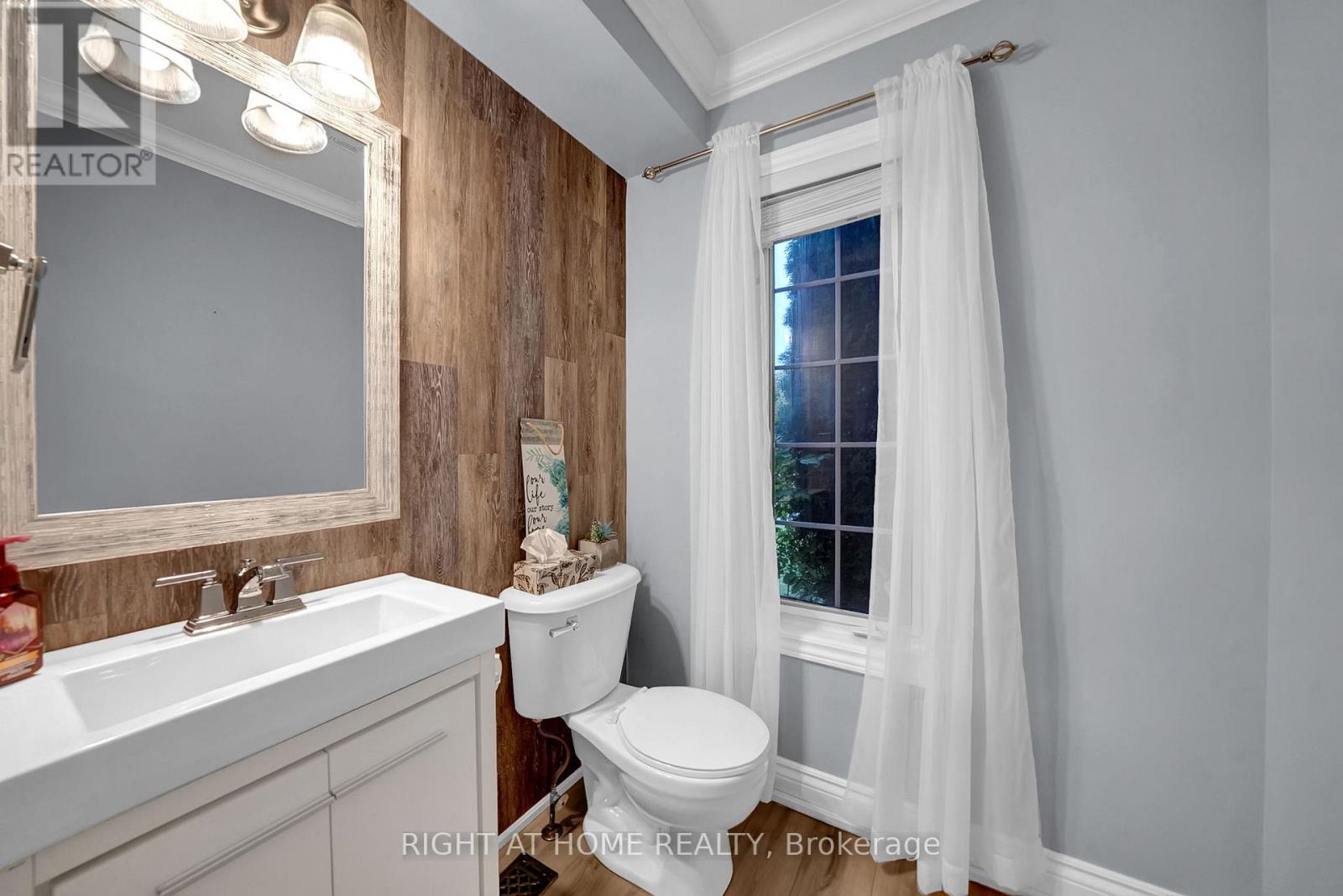 158 Dadson Drive, Clarington, Ontario  L1C 5H9 - Photo 8 - E12552408