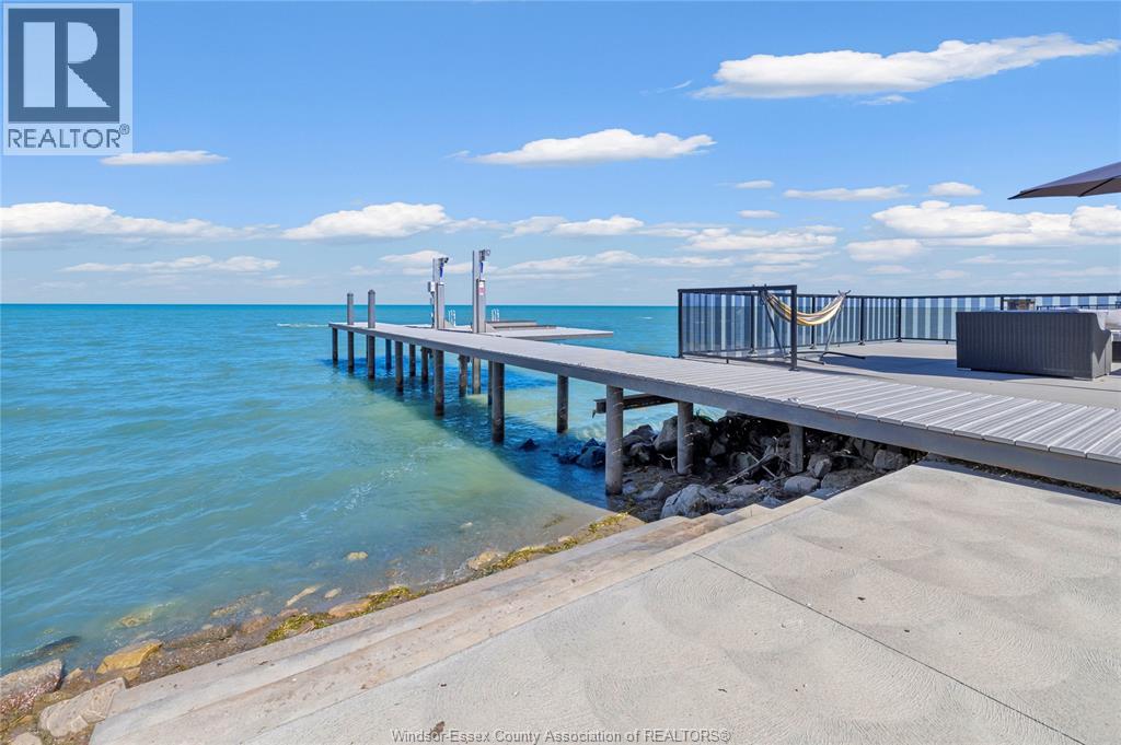 435 Lakeview, Belle River, Ontario  N8L 0M1 - Photo 2 - 25028925