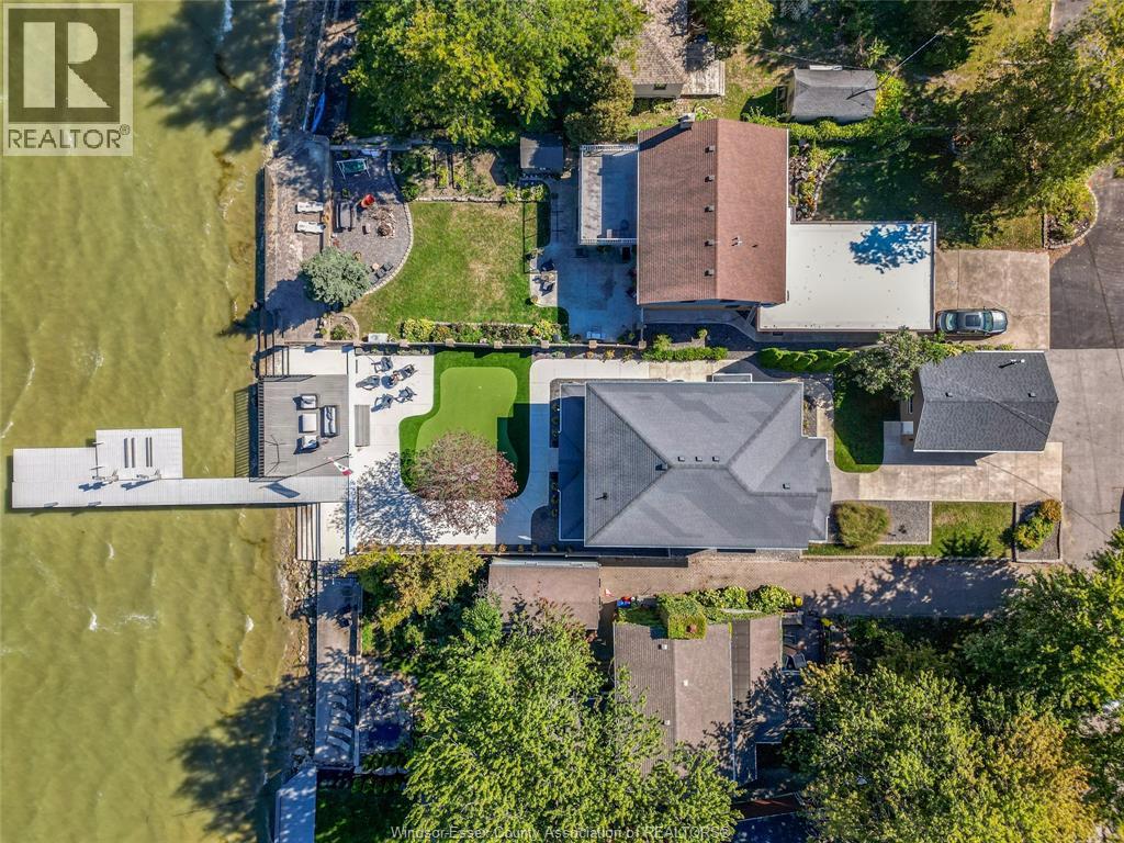 435 Lakeview, Belle River, Ontario  N8L 0M1 - Photo 1 - 25028925