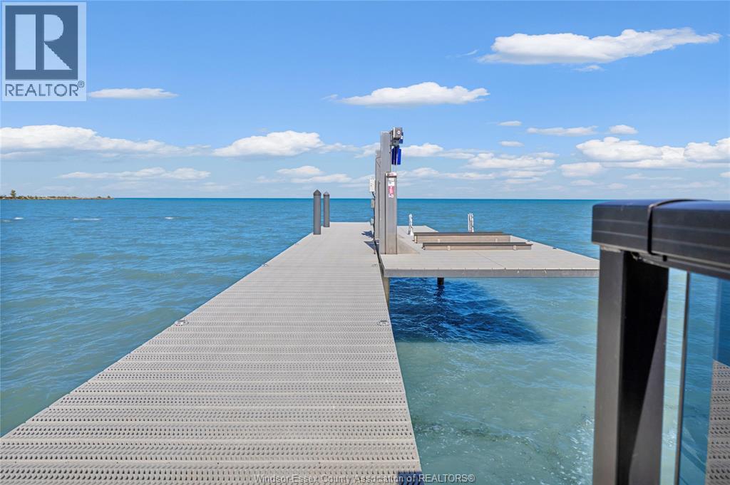 435 Lakeview, Belle River, Ontario  N8L 0M1 - Photo 3 - 25028925