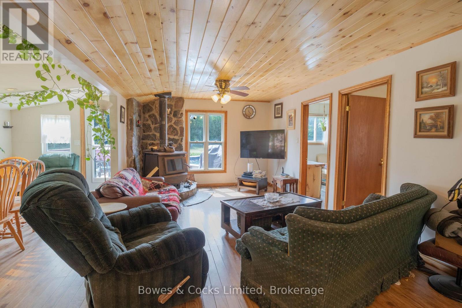 2070 Fortesque Lake Road, Highlands East (Glamorgan), Ontario  K0M 1R0 - Photo 24 - X12552404