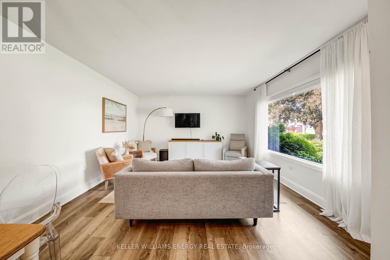 421 Bloomfield Main Street, Prince Edward County, Ontario  K0K 1G0 - Photo 6 - X12552418