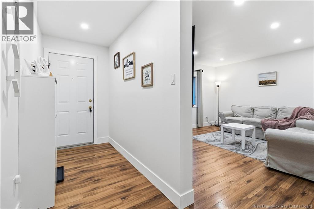 10 Frost Street, Riverview, New Brunswick  E1B 4C9 - Photo 2 - NB130221