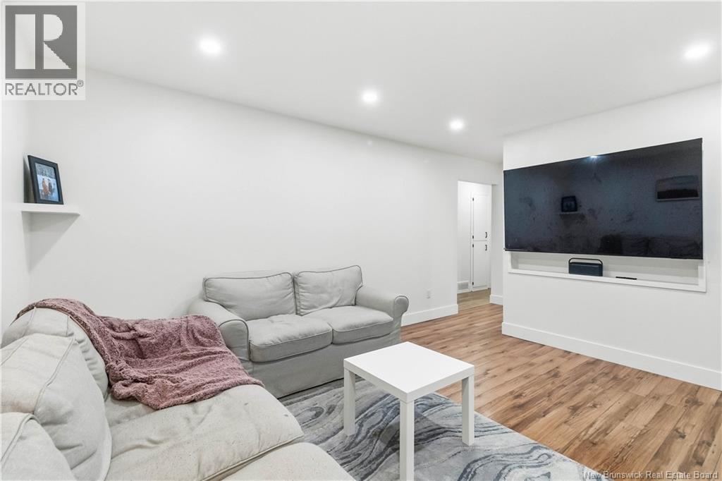 10 Frost Street, Riverview, New Brunswick  E1B 4C9 - Photo 5 - NB130221