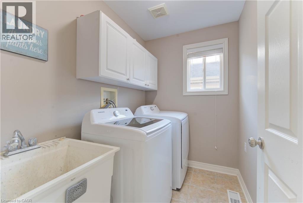 27 Olivewood Way, Cambridge, Ontario  N3C 4N9 - Photo 23 - 40777988