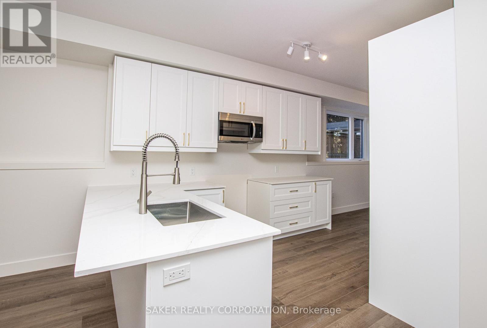 22399 Adelaide Road, Strathroy-Caradoc, Ontario  N0L 1W0 - Photo 13 - X12552392