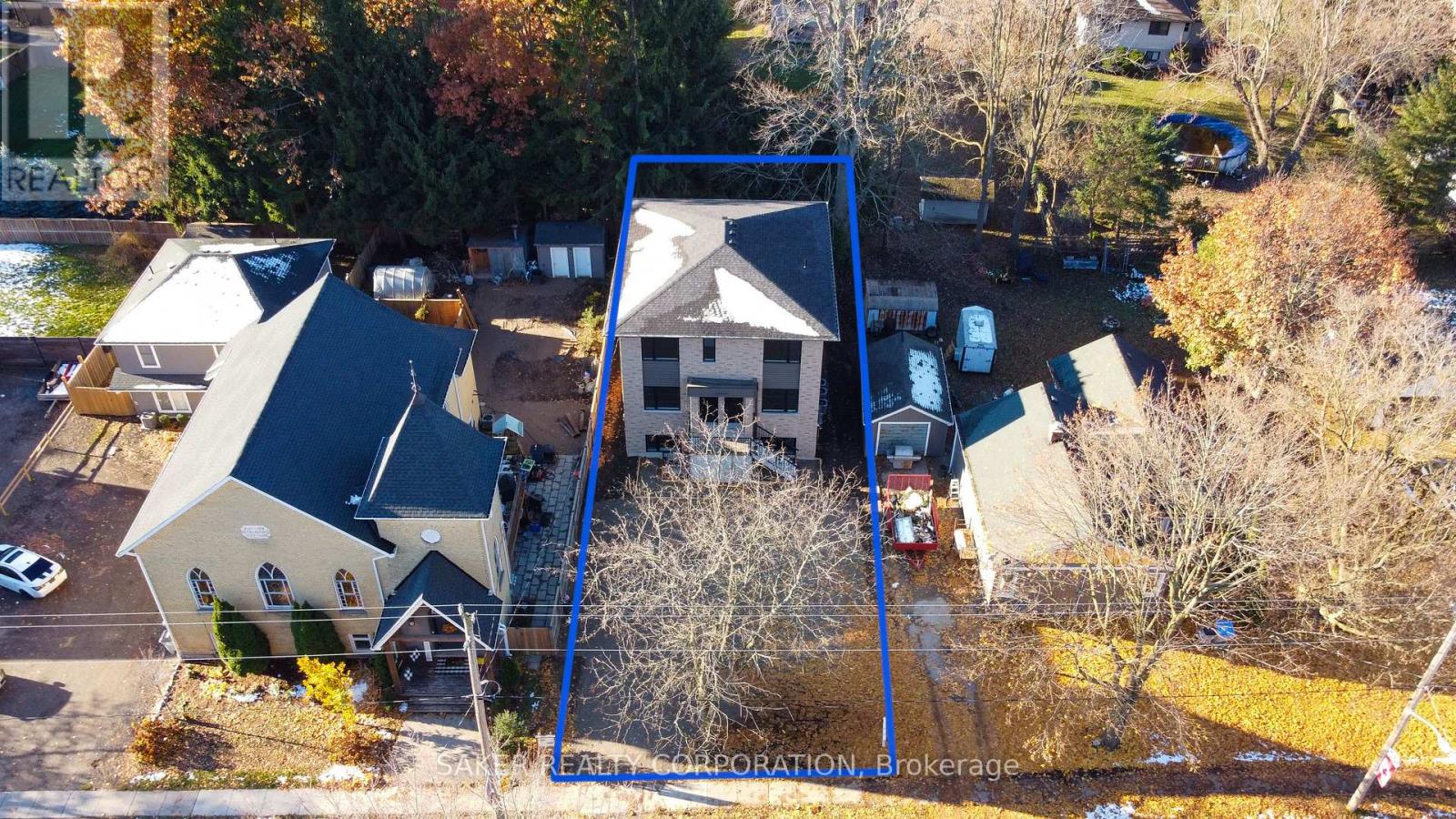 22399 Adelaide Road, Strathroy-Caradoc, Ontario  N0L 1W0 - Photo 2 - X12552392