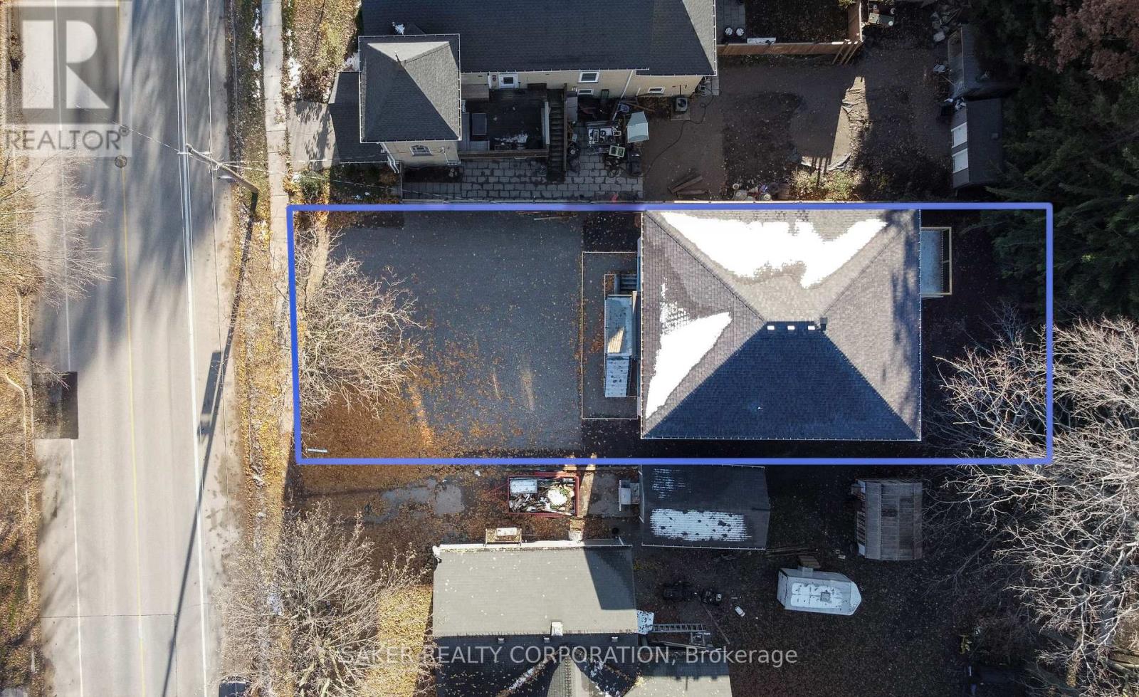 22399 Adelaide Road, Strathroy-Caradoc, Ontario  N0L 1W0 - Photo 3 - X12552392