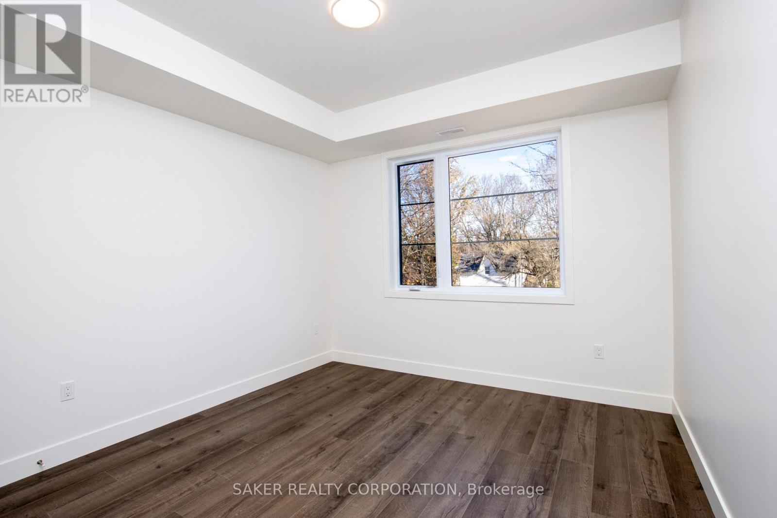 22399 Adelaide Road, Strathroy-Caradoc, Ontario  N0L 1W0 - Photo 47 - X12552392