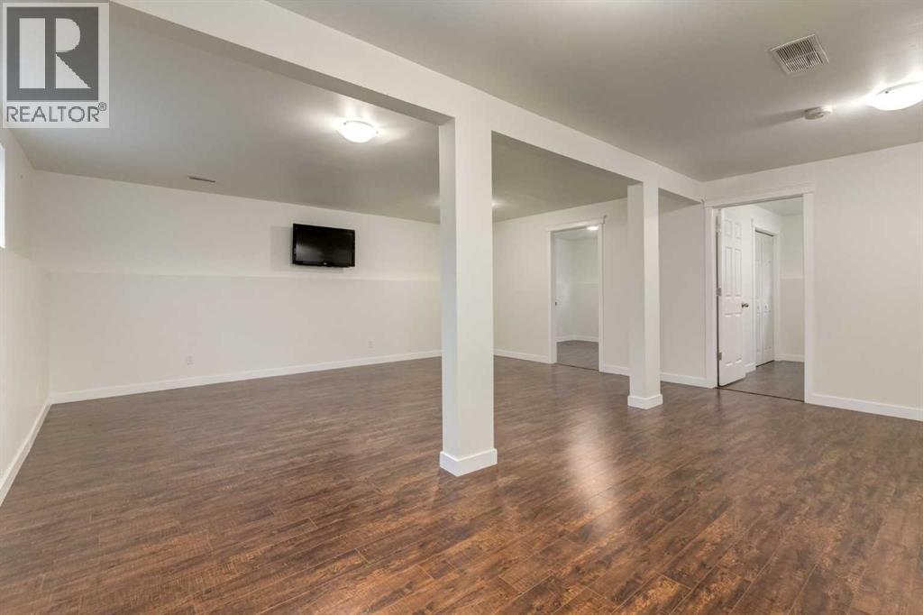 8 Canoe Circle Sw, Airdrie, Alberta  T4B 2L7 - Photo 32 - A2270603