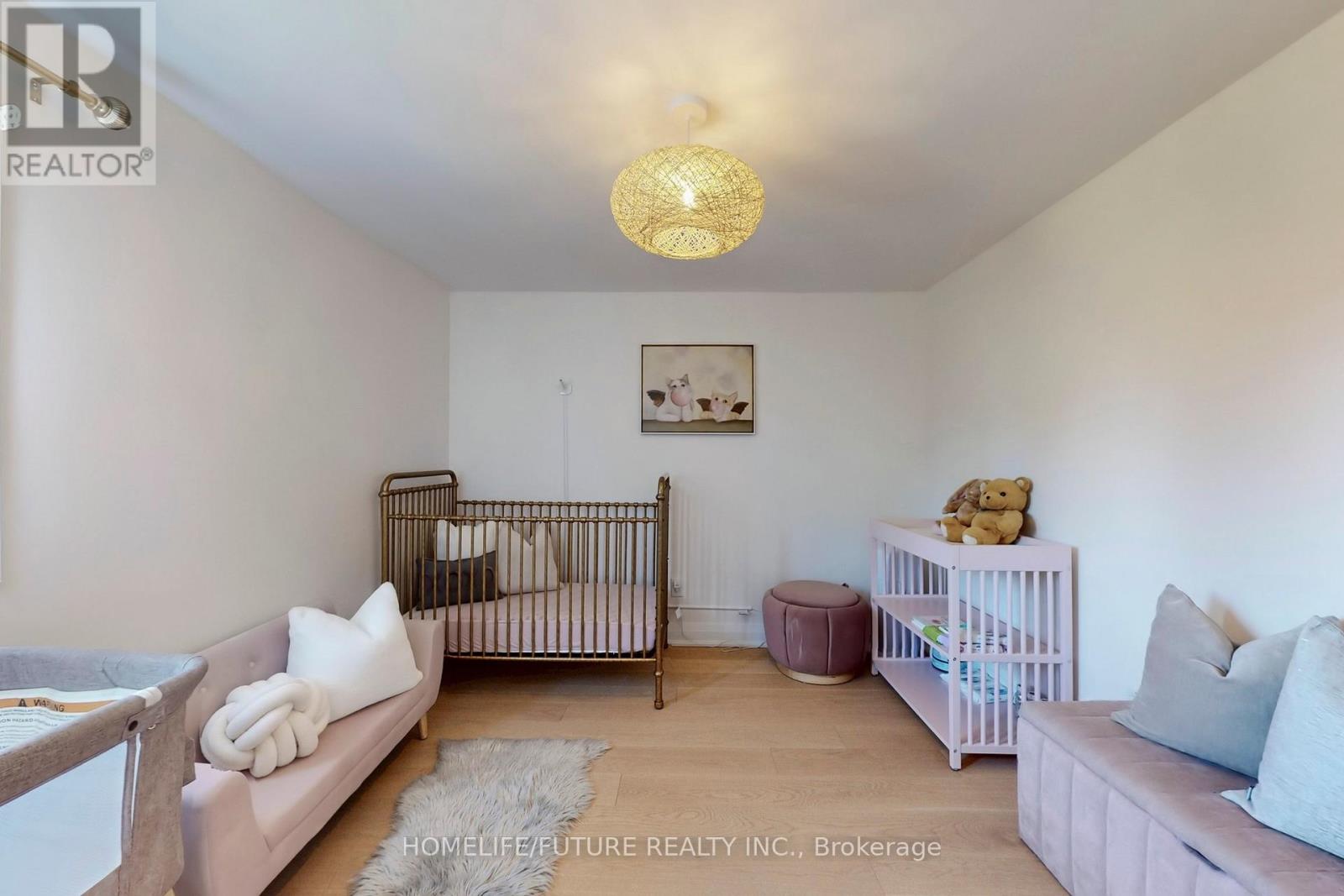 3273 Huxley Drive, Mississauga, Ontario  L5L 4S3 - Photo 33 - W12552102