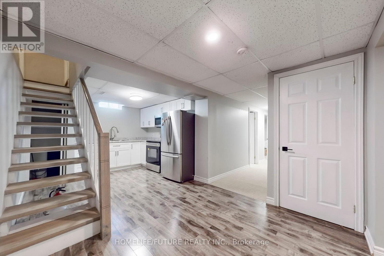 3273 Huxley Drive, Mississauga, Ontario  L5L 4S3 - Photo 39 - W12552102