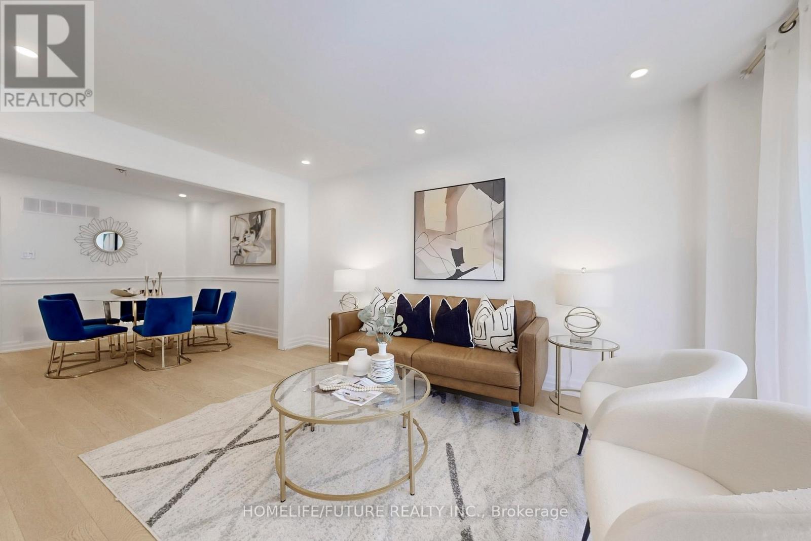 3273 Huxley Drive, Mississauga, Ontario  L5L 4S3 - Photo 6 - W12552102