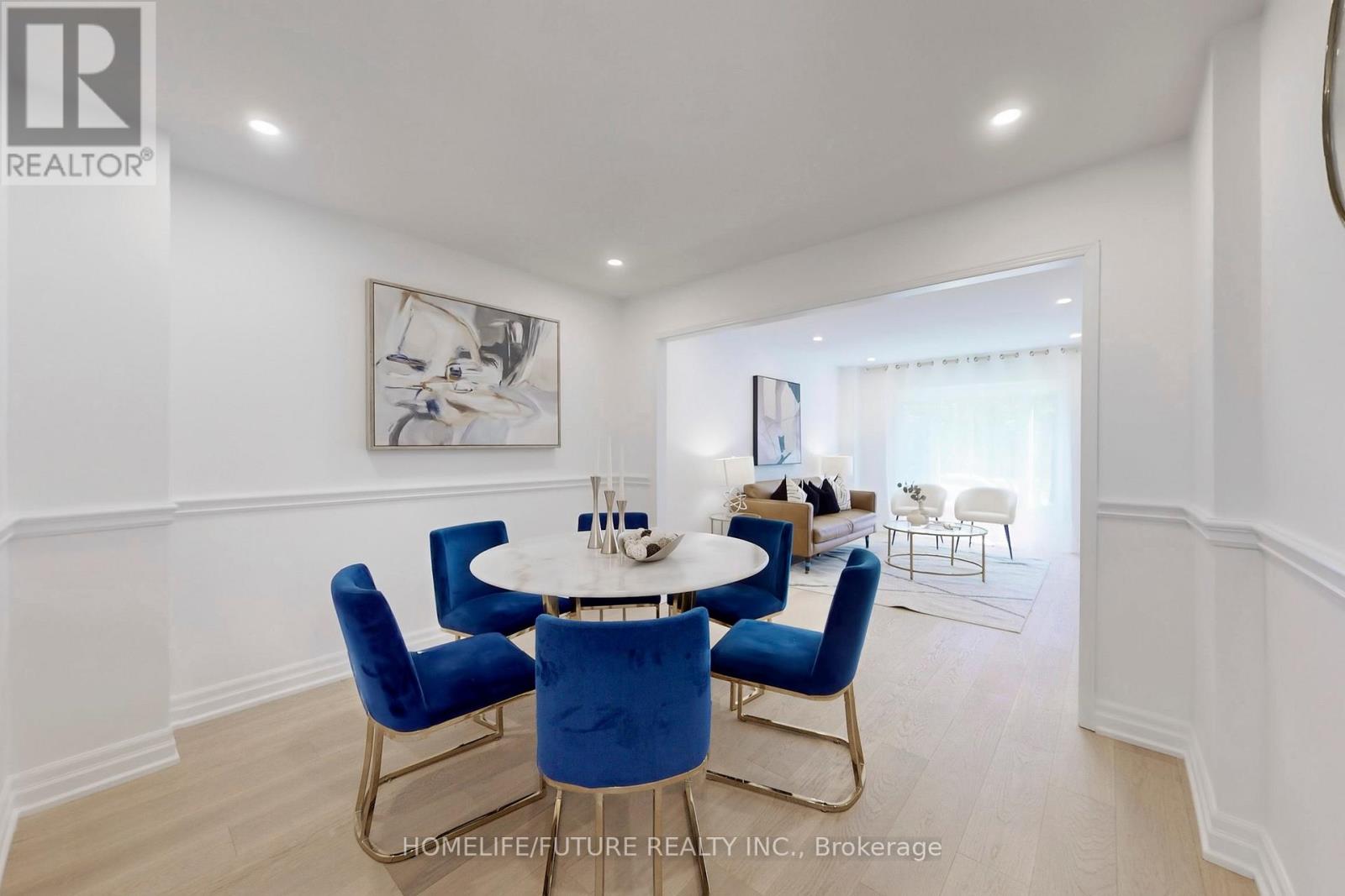 3273 Huxley Drive, Mississauga, Ontario  L5L 4S3 - Photo 9 - W12552102