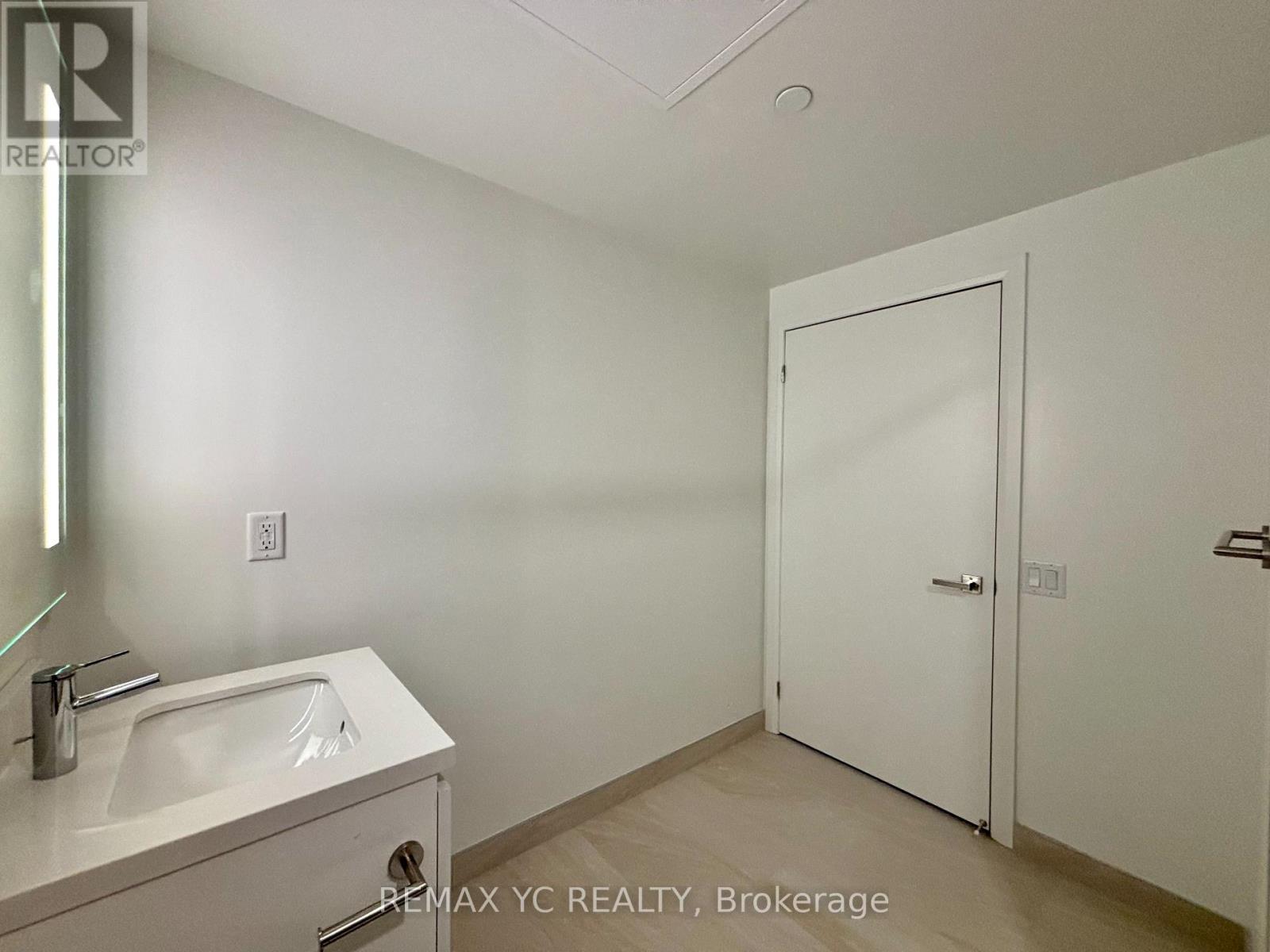 4109 - 4015 The Exchange, Mississauga, Ontario  L5B 0N9 - Photo 17 - W12552156