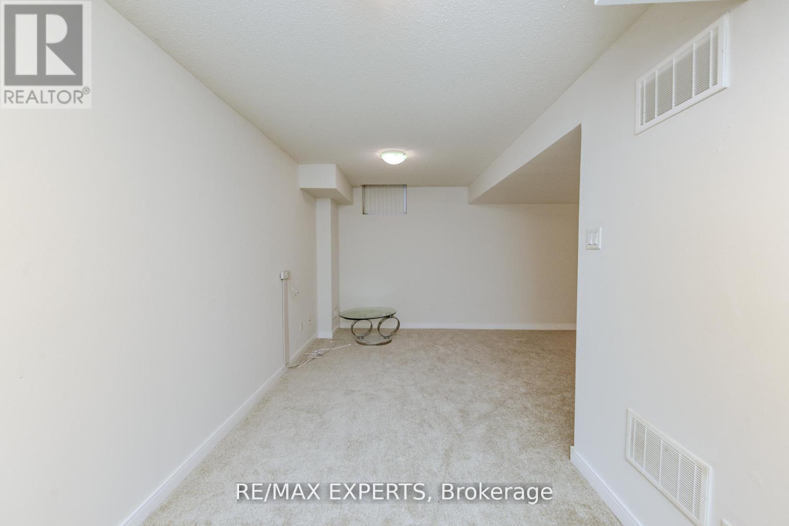 78 Honeyview Trail, Brampton, Ontario  L6P 4A3 - Photo 23 - W12552172