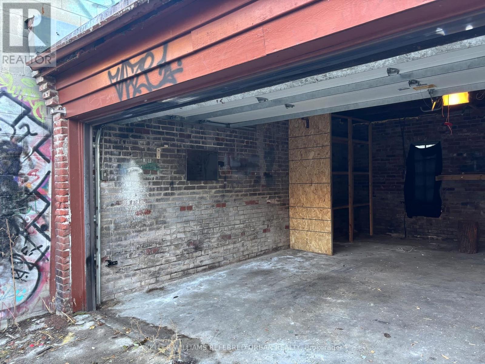 2257 Dundas Street W, Toronto, Ontario  M6R 1X6 - Photo 3 - W12552214