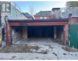 2257 DUNDAS STREET W, Toronto, Ontario