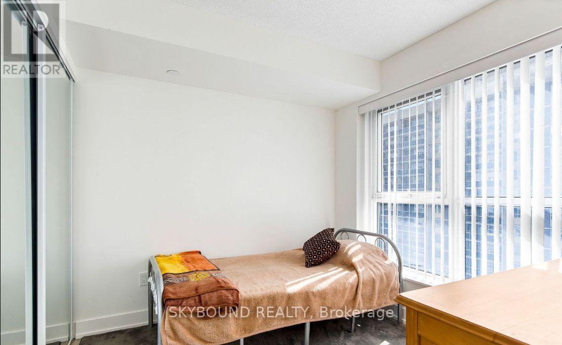 # 2416 - 9 Mabelle Avenue, Toronto, Ontario  M9A 0E1 - Photo 16 - W12552226