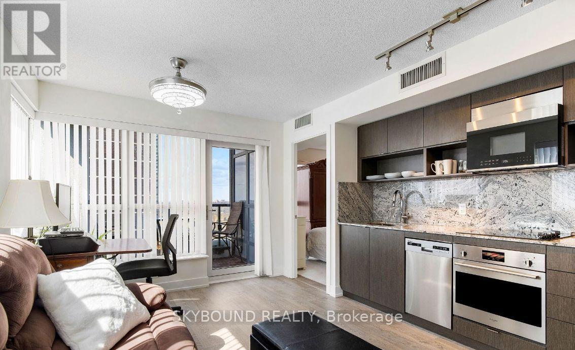 # 2416 - 9 Mabelle Avenue, Toronto, Ontario  M9A 0E1 - Photo 4 - W12552226