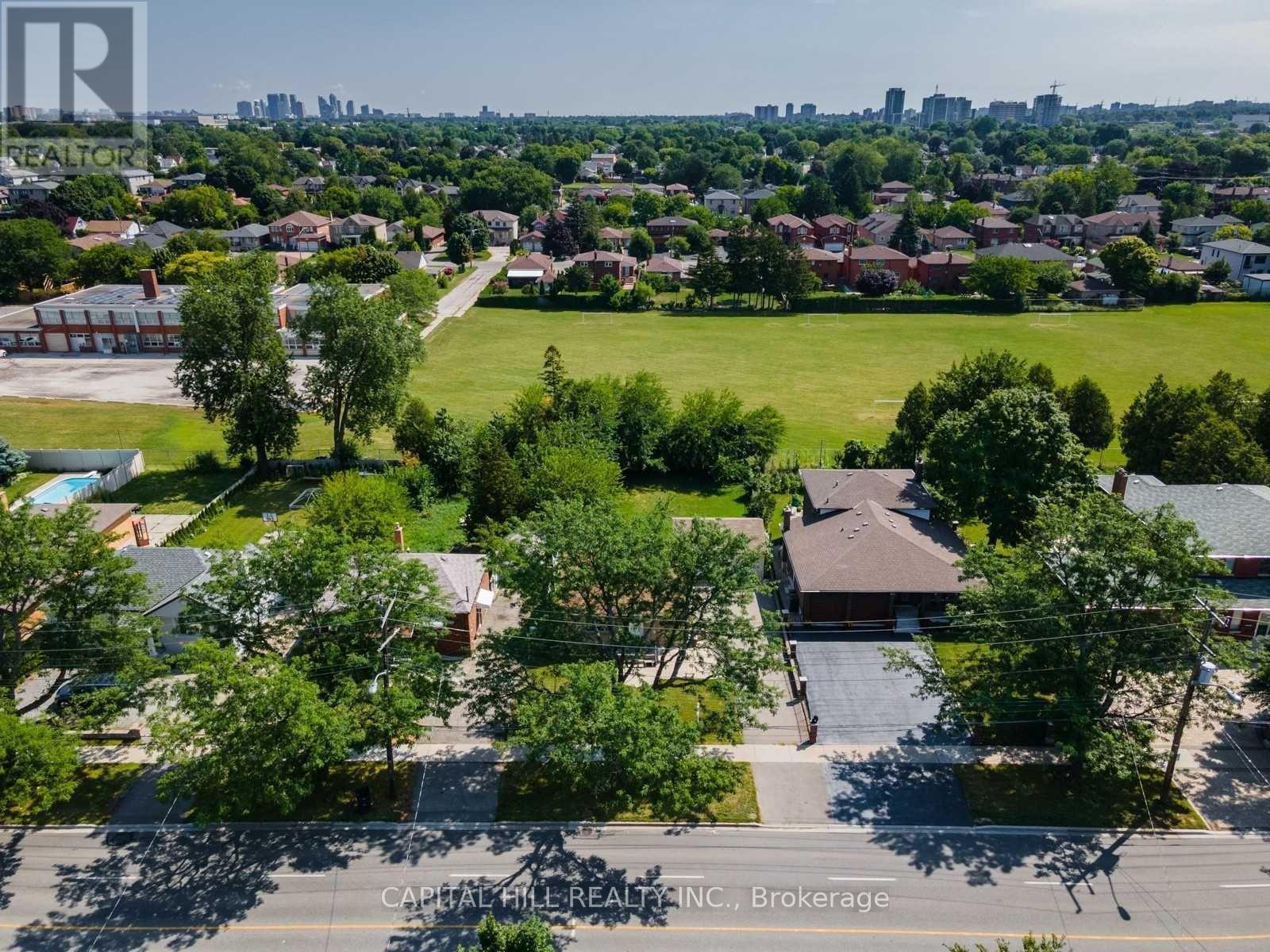 1223 B Pharmacy Avenue, Toronto, Ontario  M1R 2H8 - Photo 2 - E12457953