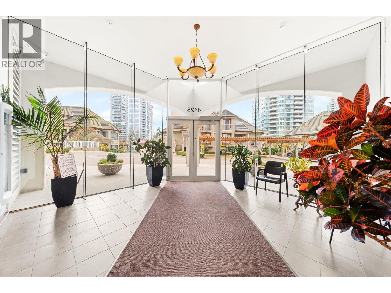 2105 4425 Halifax Street, Burnaby, British Columbia  V5C 6P2 - Photo 34 - R3067895