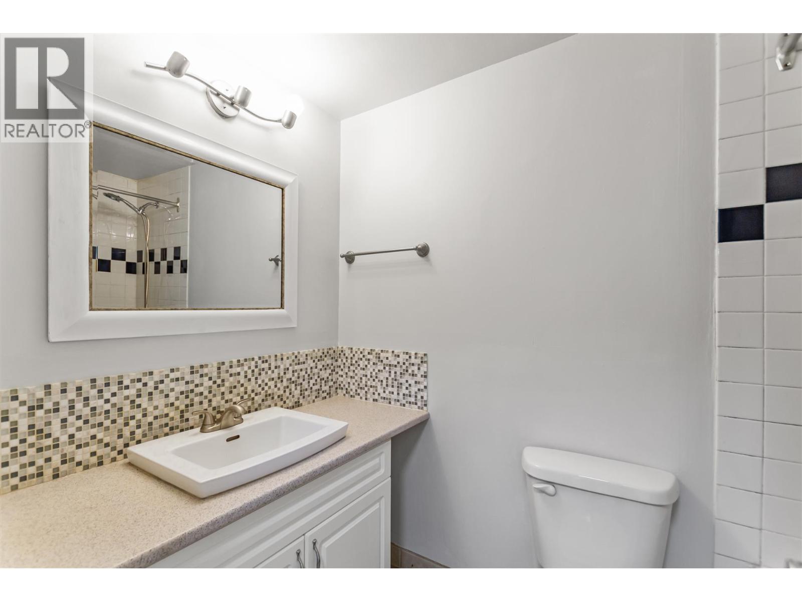 112 590 Whiting Way, Coquitlam, British Columbia  V3J 3R9 - Photo 20 - R3067902