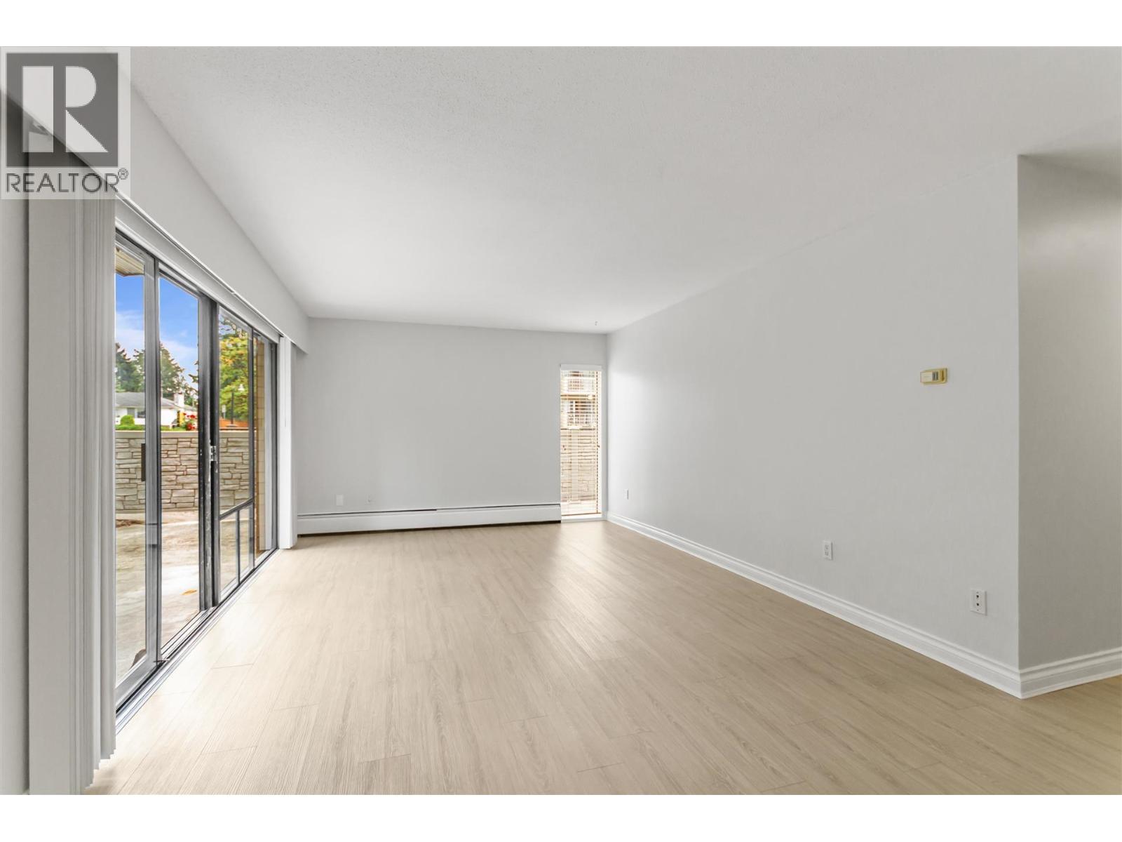 112 590 Whiting Way, Coquitlam, British Columbia  V3J 3R9 - Photo 6 - R3067902