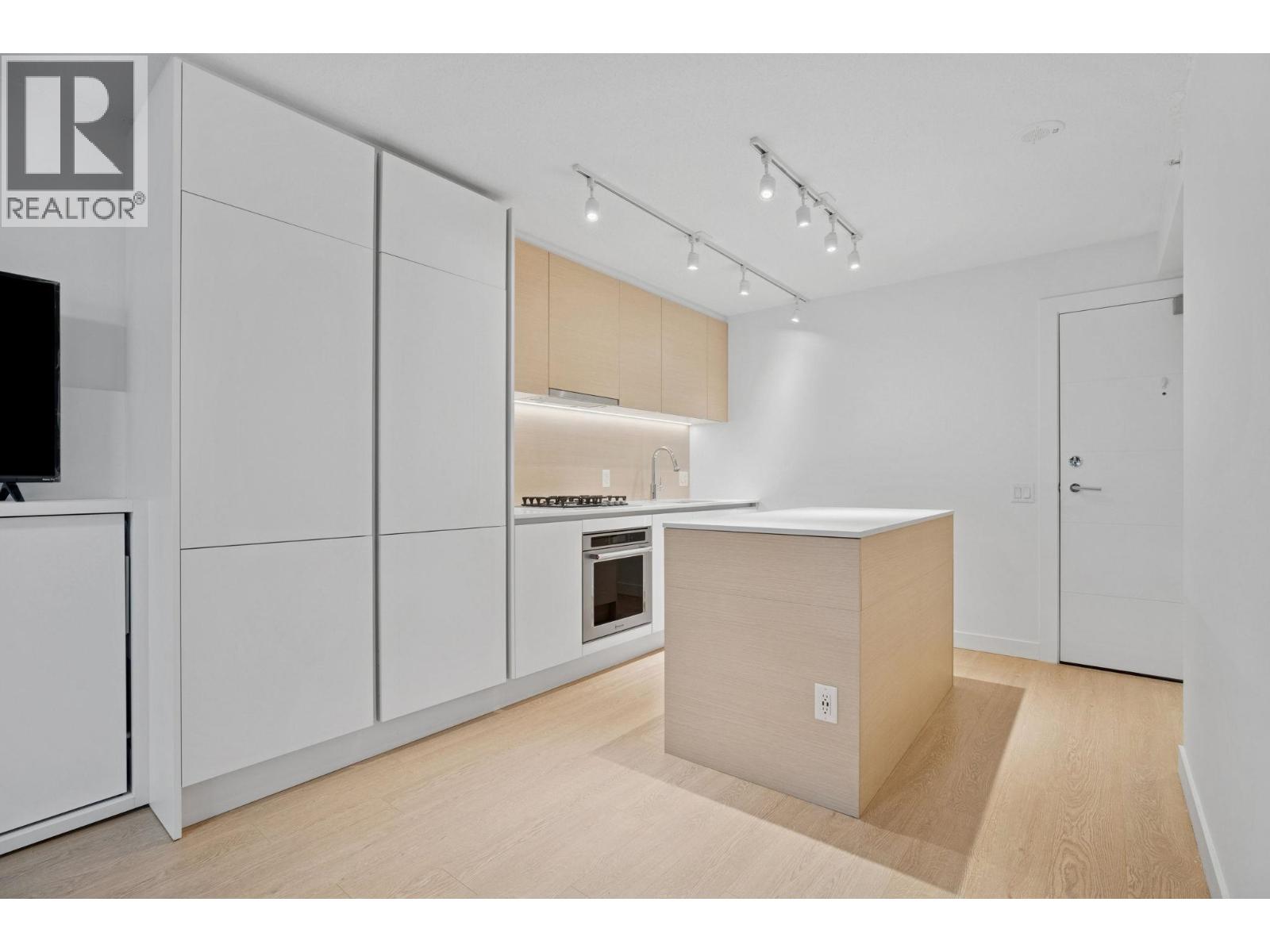 2607 908 Quayside Drive, New Westminster, British Columbia  V3M 0L4 - Photo 10 - R3067903