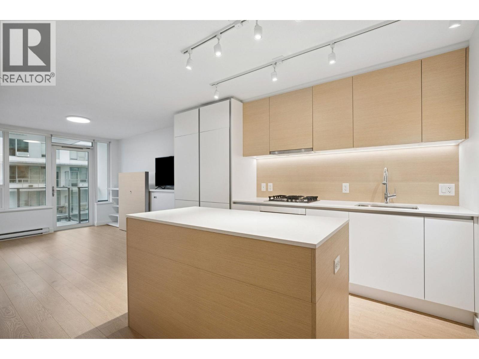 2607 908 Quayside Drive, New Westminster, British Columbia  V3M 0L4 - Photo 14 - R3067903