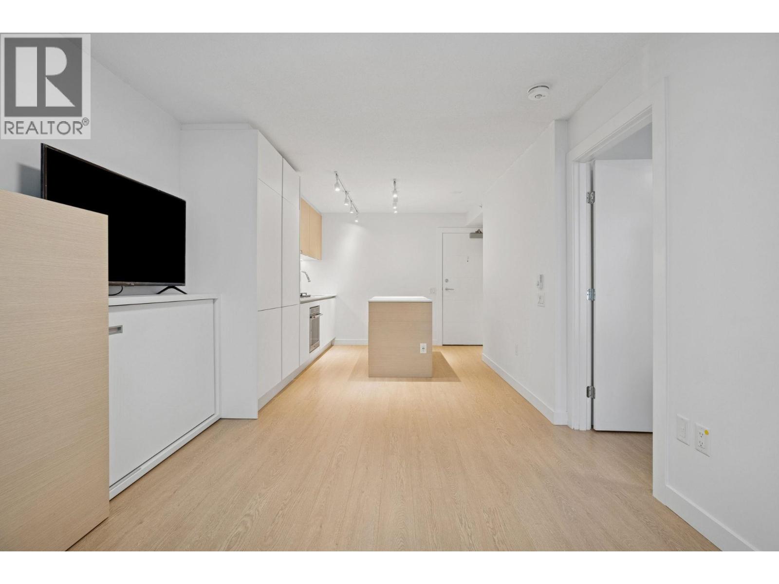 2607 908 Quayside Drive, New Westminster, British Columbia  V3M 0L4 - Photo 8 - R3067903