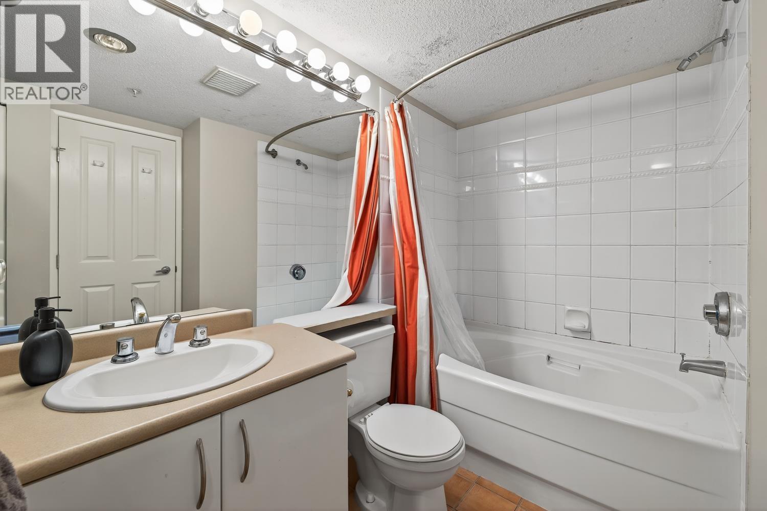 106 2983 W 4th Avenue, Vancouver, British Columbia  V6K 1R5 - Photo 12 - R3067913