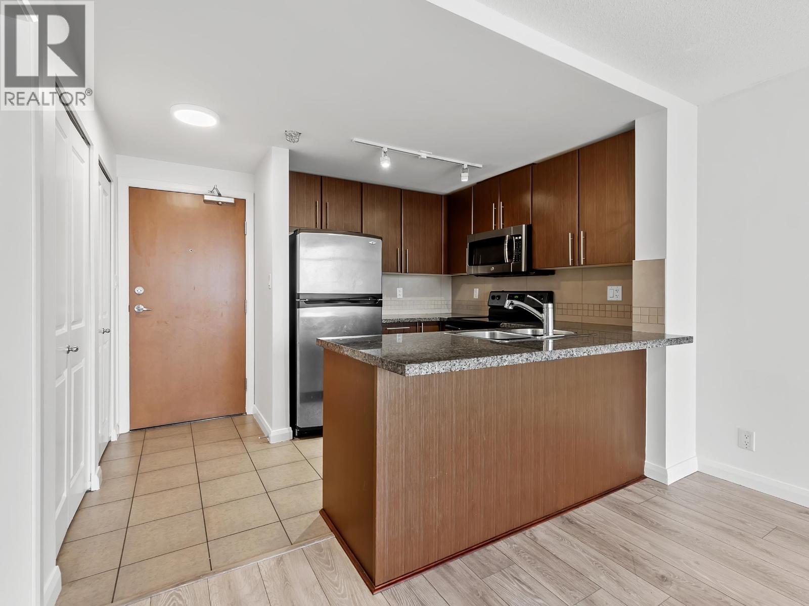 3507 892 Carnarvon Street, New Westminster, British Columbia  V3M 0C5 - Photo 3 - R3067923