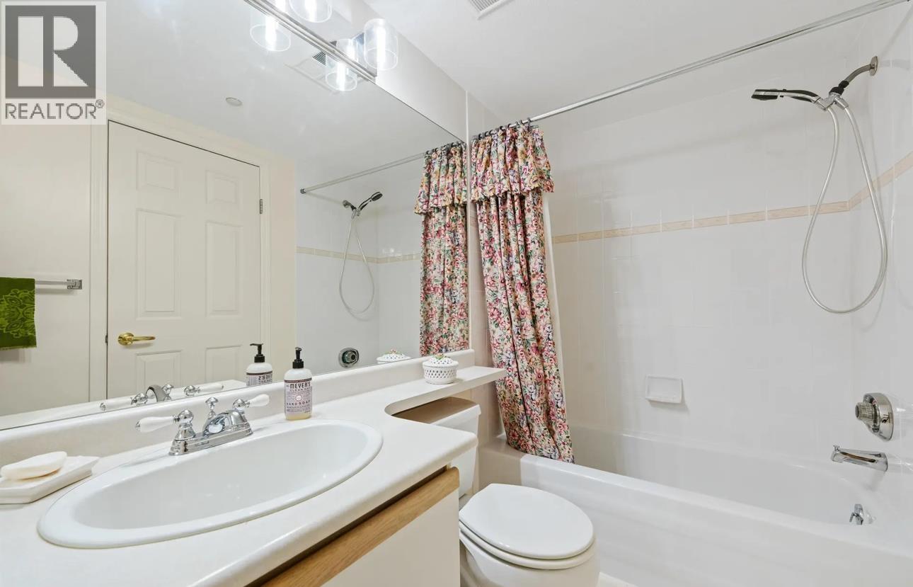 209 843 22nd Street, West Vancouver, British Columbia  V7V 4C1 - Photo 10 - R3067933