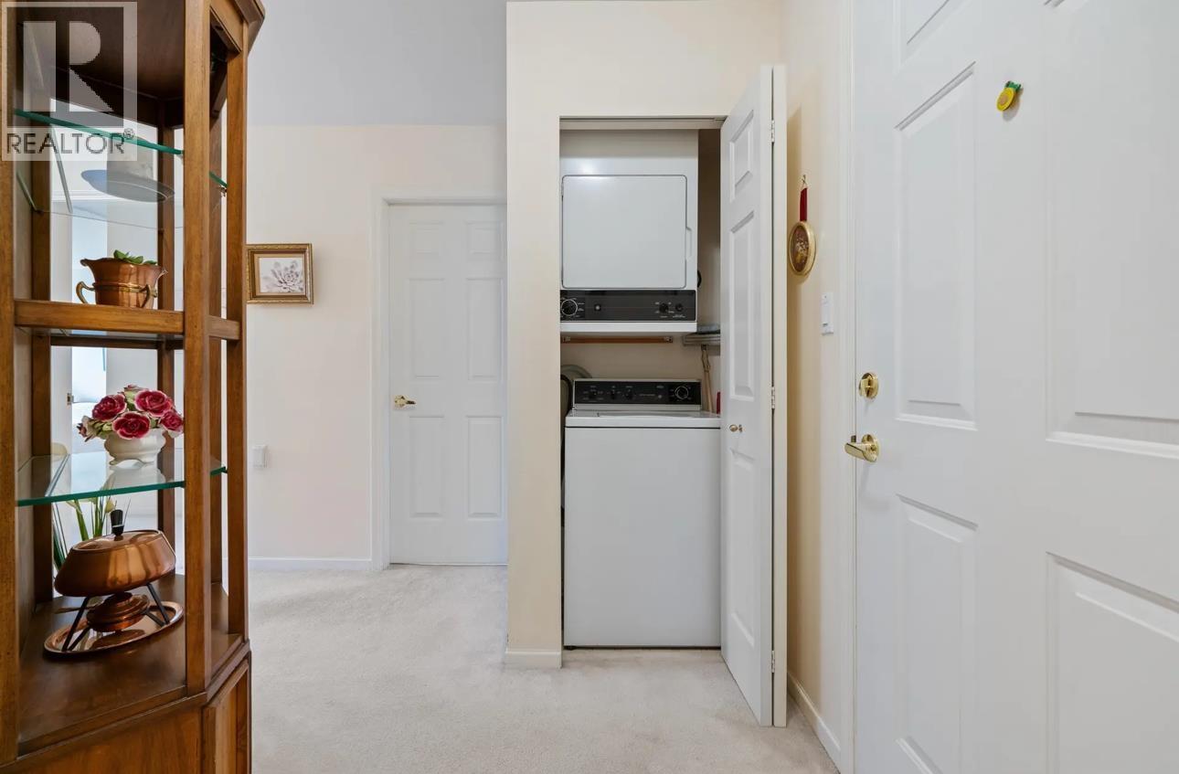 209 843 22nd Street, West Vancouver, British Columbia  V7V 4C1 - Photo 11 - R3067933