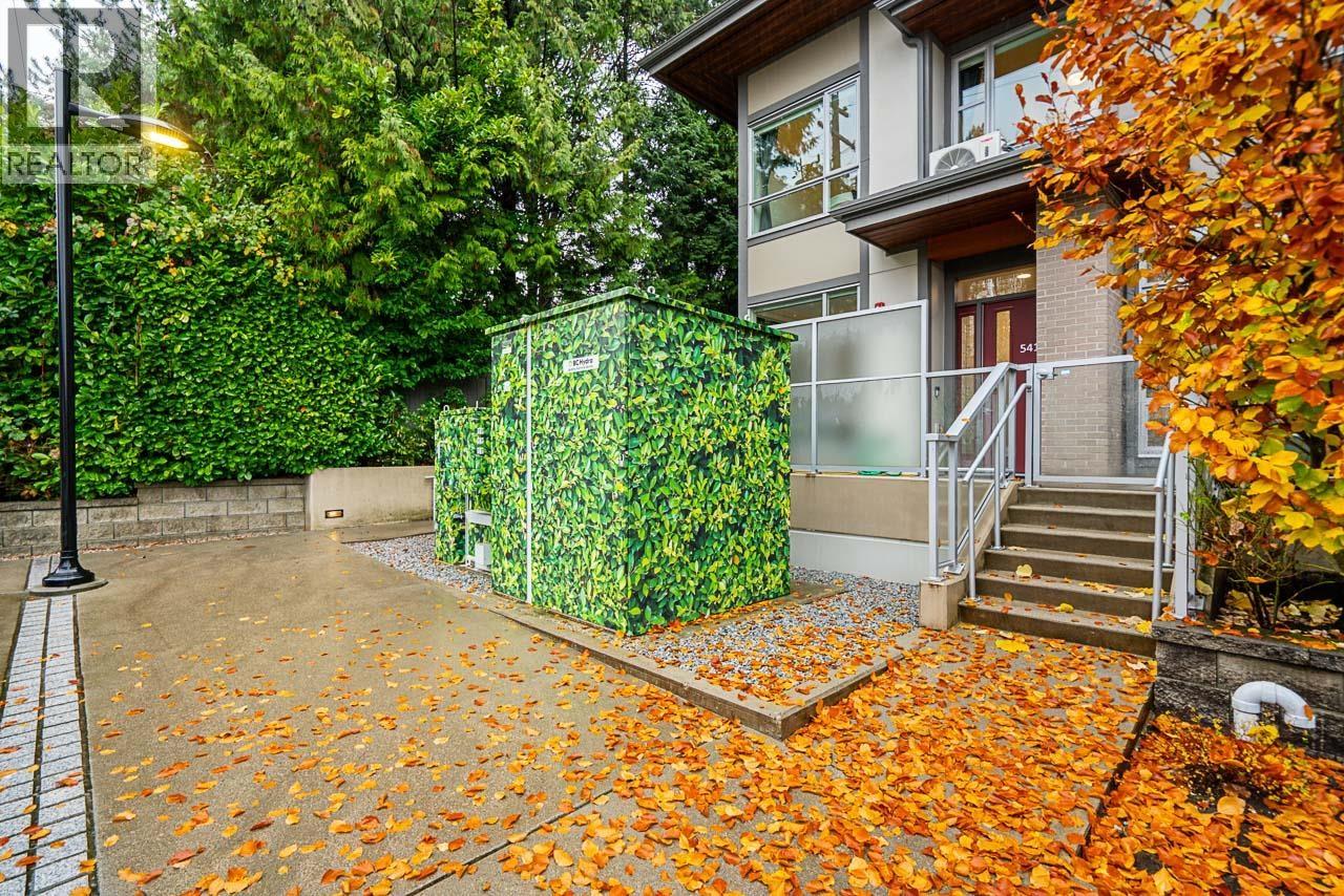 5413 Lougheed Hwy, Burnaby, British Columbia  V5B 0B4 - Photo 3 - R3067940