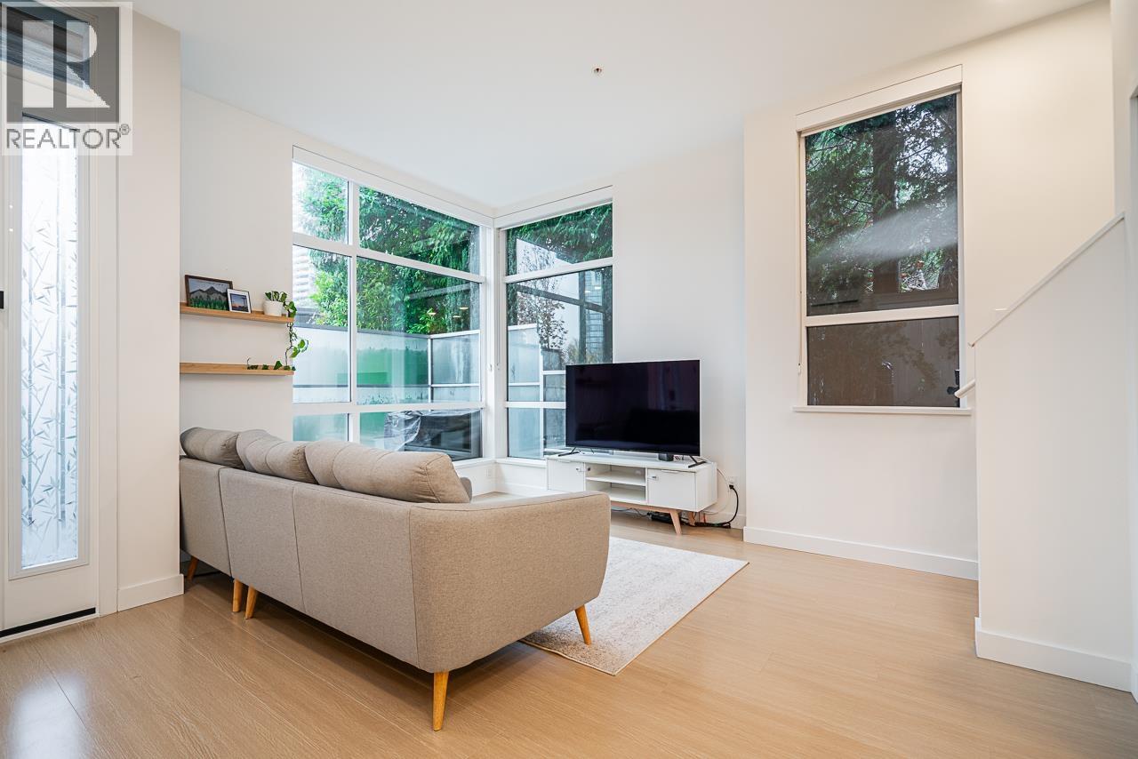 5413 Lougheed Hwy, Burnaby, British Columbia  V5B 0B4 - Photo 6 - R3067940