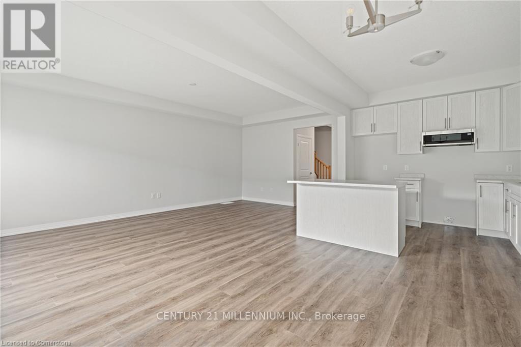 45 Saffron Way, Pelham, Ontario L0S 1E1 - Photo 16 - X12552126