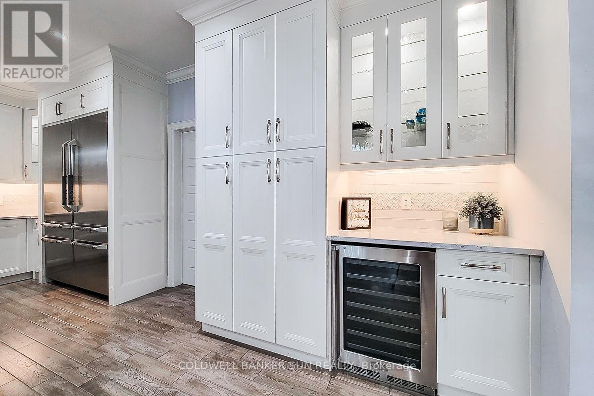 32 Kingspoint Circle, Hamilton, Ontario  L8E 6C5 - Photo 16 - X12552144